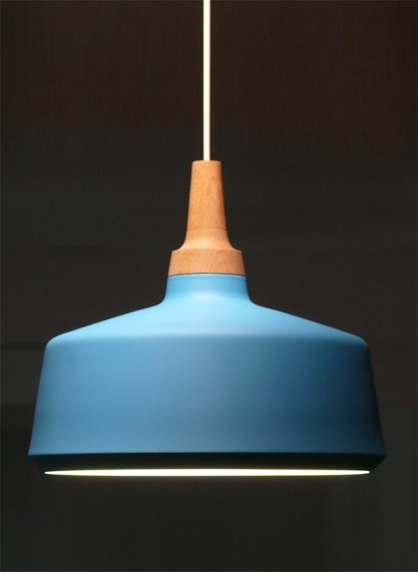 Jan Buczek i jego lampa Mesa - design, lampa