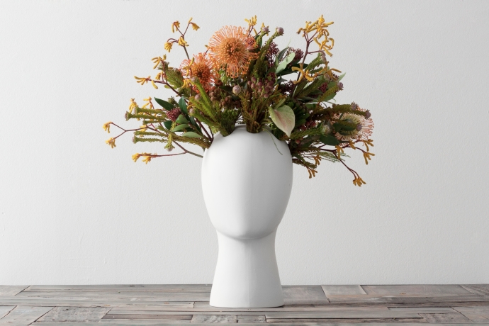 WIG, głowa pełna pomysłów i kwiatów - design, wazon