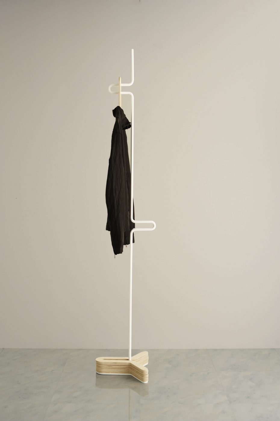 HC Hanger, metalowy prt i troch sklejki - 4